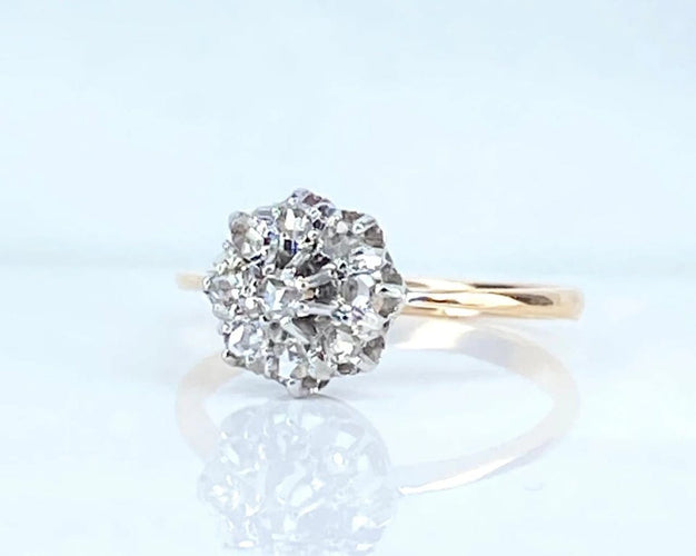 Bague 51 Bague marguerite en or jaune 18 carats et diamants 58 Facettes AB618