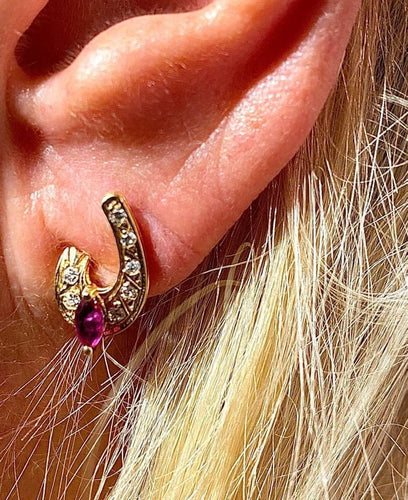 Boucles d'oreilles Boucles d’oreilles en or jaune 18 carats, diamants et pierres rouges 58 Facettes AB629