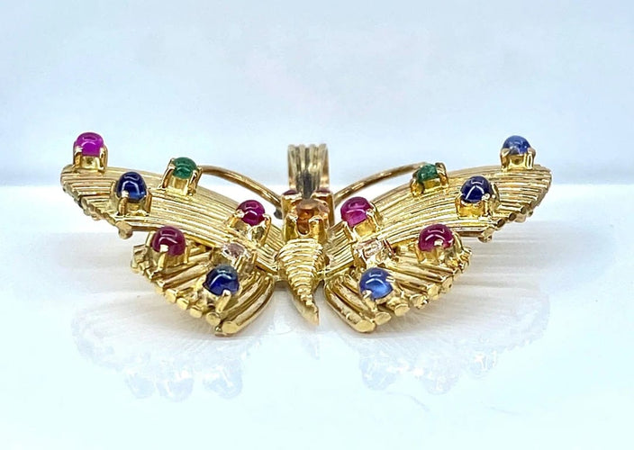 Pendentif Pendentif papillon en or jaune 18 carats avec saphirs, émeraudes et rubis 58 Facettes AB627