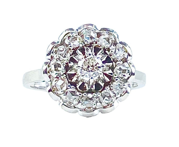 Bague 54 Bague marguerite en or blanc 18 carats, platine et diamants 58 Facettes AB625