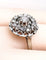 Bague 54 Bague marguerite en or blanc 18 carats, platine et diamants 58 Facettes AB625