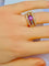 Bague 53 Bague bandeau en or jaune 18 carats avec saphir rose et diamants 58 Facettes AB631