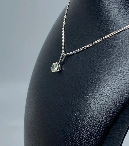 Collier Chaîne et pendentif en or blanc 18 carats avec diamant 0,40 ct 58 Facettes AB633
