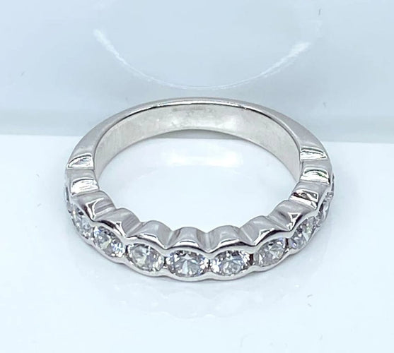 Bague 49 Demi-alliance - Bague en or blanc 18 carats et diamants 58 Facettes AB635