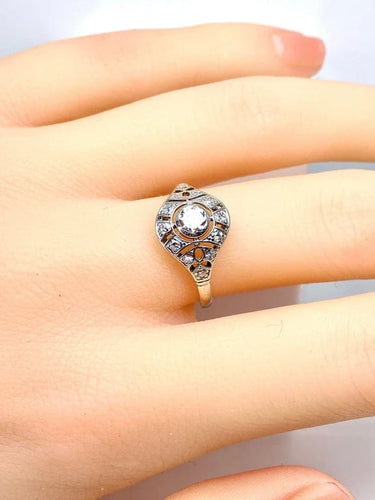 Bague 53 Bague vers 1900 en or blanc 18 carats et diamants 58 Facettes AB650