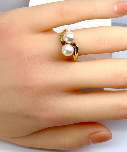 Bague 51 Bague toi et moi en or jaune 18 carats, perles Akoya et rubis 58 Facettes AB648