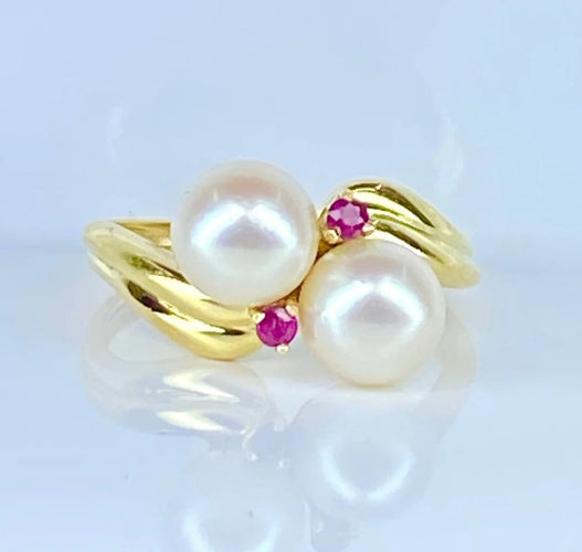 Bague 51 Bague toi et moi en or jaune 18 carats, perles Akoya et rubis 58 Facettes AB648