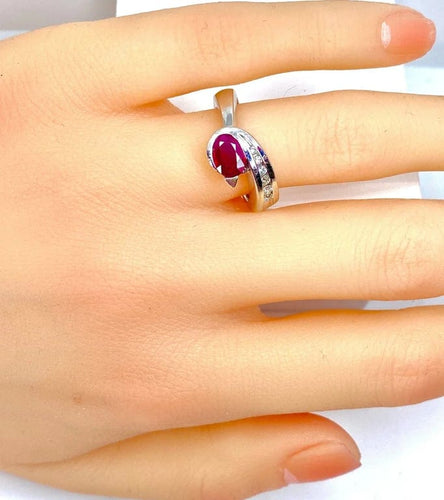 Bague 53 Bague jonc en or blanc 18 carats avec rubis et diamants 58 Facettes AB645