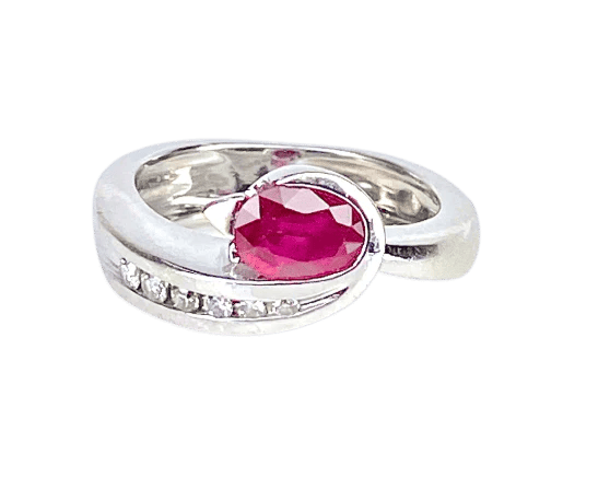 Bague 53 Bague jonc en or blanc 18 carats avec rubis et diamants 58 Facettes AB645