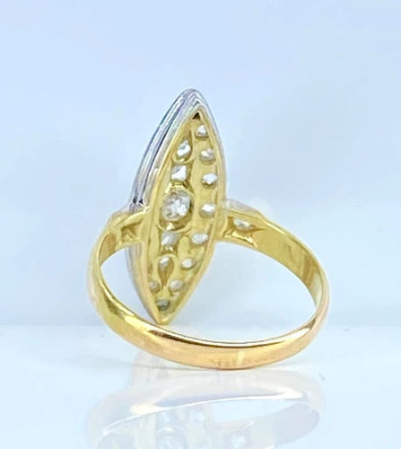 Bague 50 Bague marquise en or jaune 18 carats et diamants, vers 1900 58 Facettes AB653