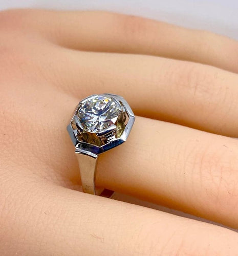 Bague 57 Bague Art déco octogonale en or blanc 18 carats et diamant 1,95 ct 58 Facettes AB654