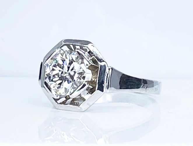 Bague 57 Bague Art déco octogonale en or blanc 18 carats et diamant 1,95 ct 58 Facettes AB654