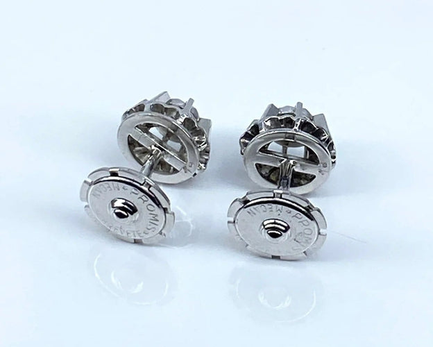 Boucles d'oreilles Boucles d’oreilles en or blanc 18 carats et diamants 58 Facettes AB662