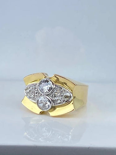 Bague 51 Bague Tank sertie de diamants en or jaune 18 carats et platine 58 Facettes AB665