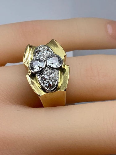Bague 51 Bague tank sertie de diamants en or jaune 18 carats et platine 58 Facettes AB665
