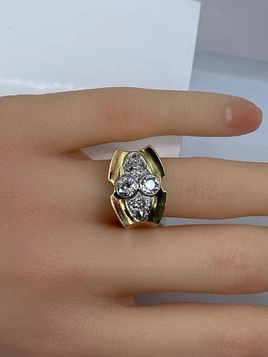 Bague 51 Bague tank sertie de diamants en or jaune 18 carats et platine 58 Facettes AB665