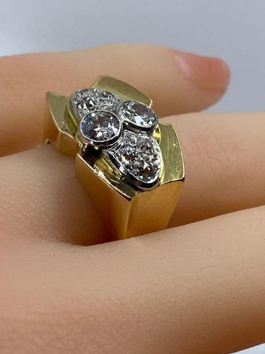 Bague 51 Bague tank sertie de diamants en or jaune 18 carats et platine 58 Facettes AB665