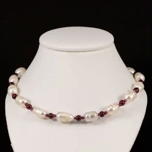 Collier Lot de 3 colliers avec perles et pierres précieuses 58 Facettes 402