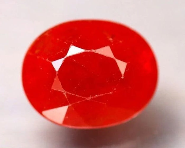 Gemstone Saphir ovale orange 3,21 ct chauffé 58 Facettes 371