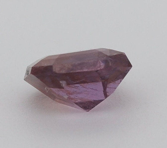 Gemstone Saphir padparadscha non chauffé 0,87 ct avec certificat CGL 58 Facettes 93