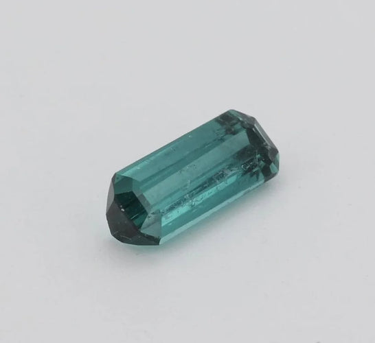 Gemstone Tourmaline bleue indigolite naturelle 0,74 ct 58 Facettes 22