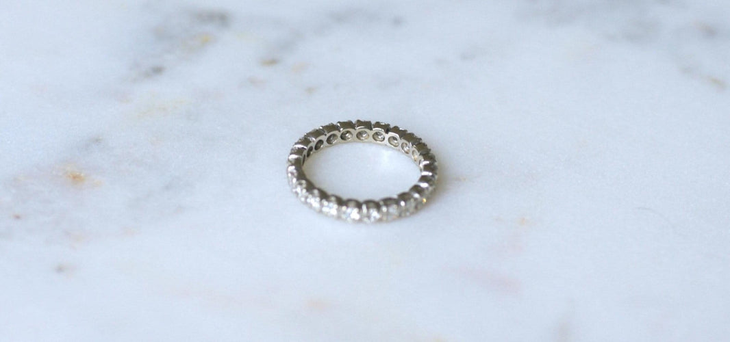 Bague 51.5 Alliance - Bague tour complet en or blanc et diamants 58 Facettes