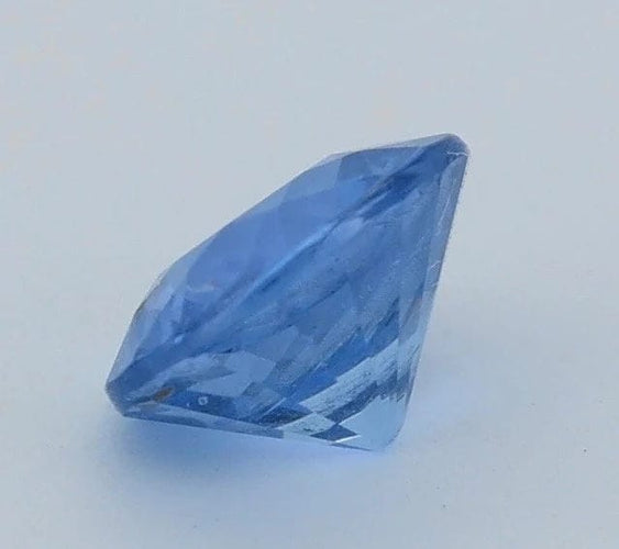 Gemstone Saphir bleu naturel 0,99 ct non chauffé avec certificat CGL 58 Facettes 446