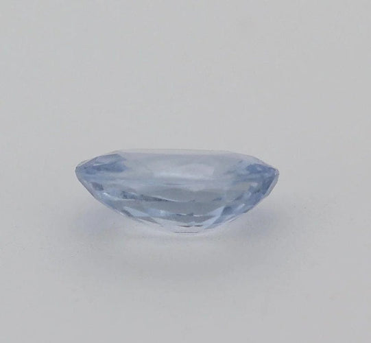 Gemstone Saphir bleu ovale chauffé 1,01 ct avec certificat 58 Facettes 456