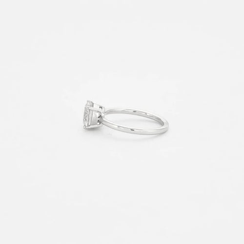 Bague 54 Bague en or blanc 18 kt avec diamant 1,93 ct 58 Facettes