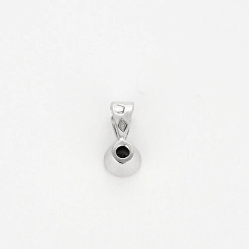 Pendentif Pendentif en or blanc 18 carats et diamant 58 Facettes