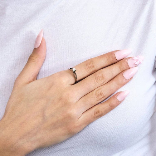 Bague 52 Bague en or blanc 18 carats avec diamant 0,15 ct 58 Facettes