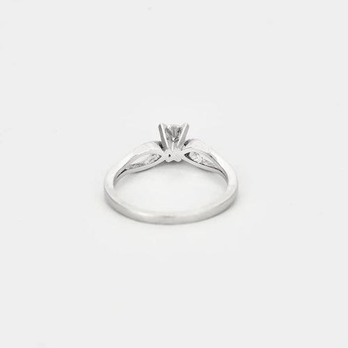 Bague 52 Bague en or blanc 18 carats avec diamant 0,15 ct 58 Facettes
