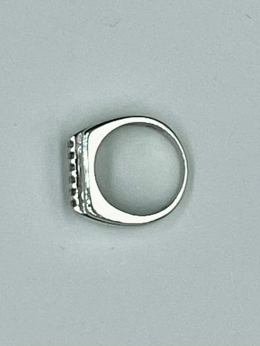 Bague 55 Bague chevalière homme en or blanc 750 avec diamants 58 Facettes