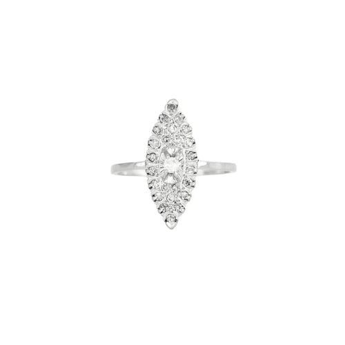 Bague 56 Bague marquise en or blanc 18 carats et diamants 58 Facettes