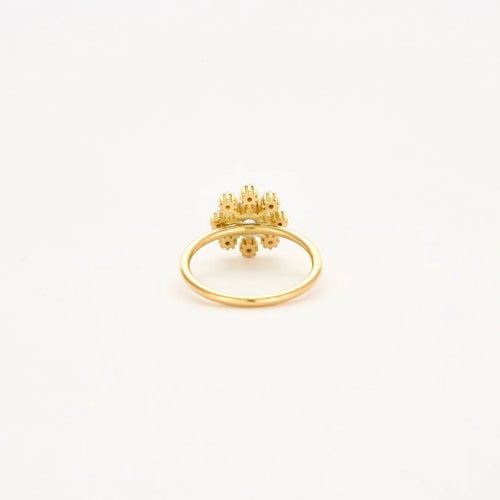 Bague 51 Bague fleurette en or 750 avec saphir rose et diamants 58 Facettes