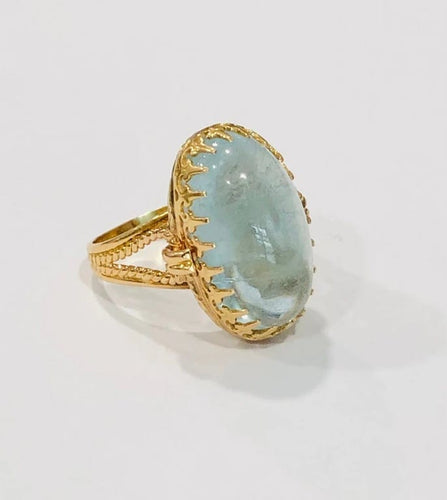 Bague 60 Bague ancienne en or jaune 18k avec aigue-marine cabochon 58 Facettes