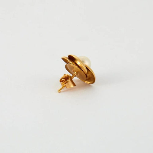 Boucles d'oreilles Boucles d'oreilles vintage fleur en or jaune 18 k et perles 58 Facettes
