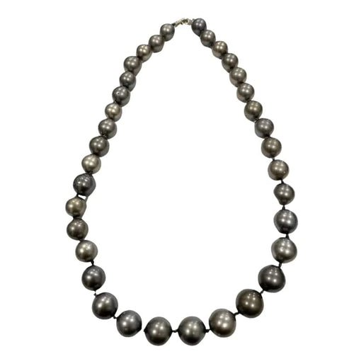 Collier Collier de perles de Tahiti avec fermoir en or blanc 18K 58 Facettes