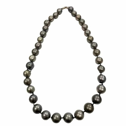 Collier Collier de perles de Tahiti avec fermoir en or blanc 18K 58 Facettes