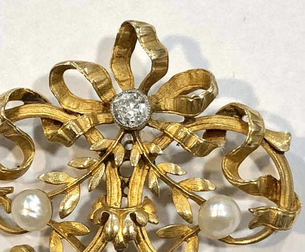 Broche Broche ancienne baroque en or jaune 18k, perles et diamant 58 Facettes