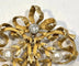 Broche Broche ancienne baroque en or jaune 18k, perles et diamant 58 Facettes