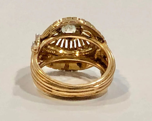 Bague 53 Bague tourbillon ancienne en or jaune 18K et diamant 58 Facettes