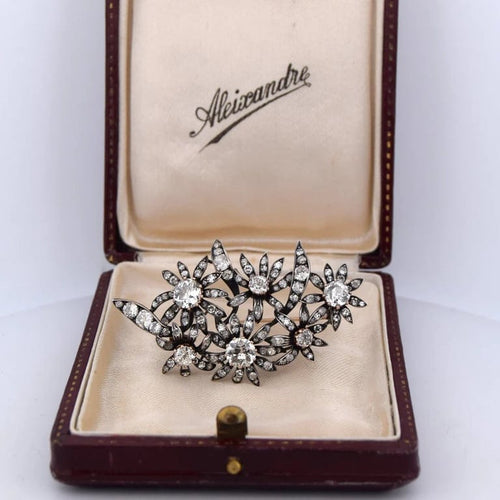 Broche Broche ancienne - Époque victorienne en or jaune 18 ct, argent et diamants 58 Facettes