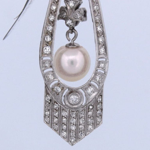 Boucles d'oreilles Boucles d’oreilles Art déco en or blanc 18 carats, perles Akoya et diamants 58 Facettes OR106