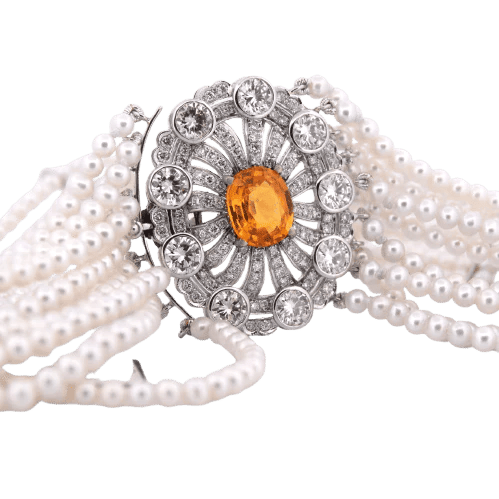 Collier Collier de perles avec médaillon en or blanc 18 carats, saphir et diamants 58 Facettes CL110