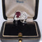 Bague 47 Bague cocktail vintage en or blanc 18 carats rubis et diamants 58 Facettes AN463