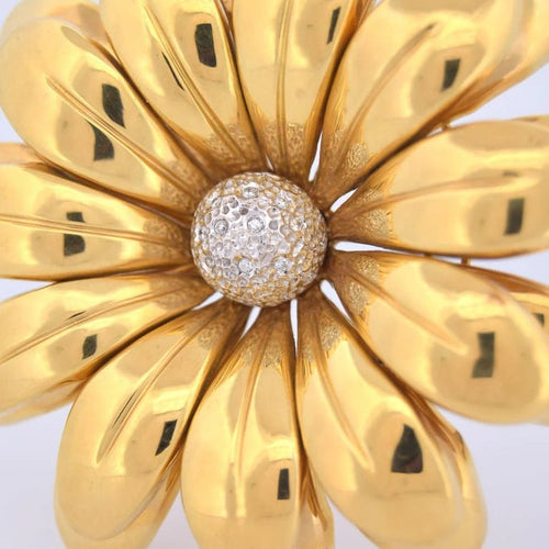 Broche Broche fleur - en or jaune 18 carats et diamants 58 Facettes SP39