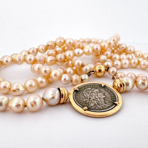 Collier Collier de perles de culture avec pendentif en or jaune 18 carats 58 Facettes CL92