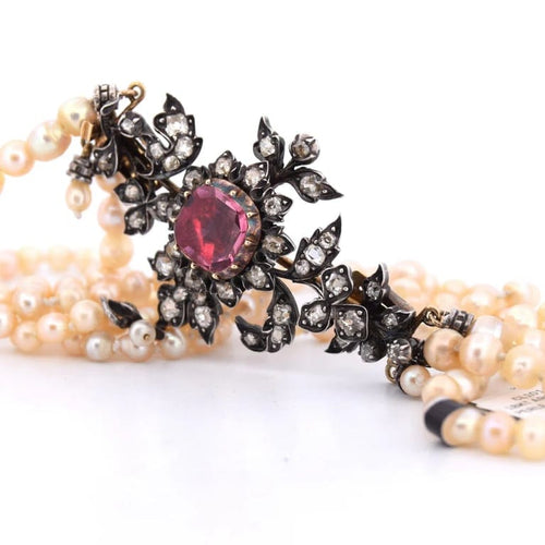 Collier Collier victorien à deux rangs en perles naturelles et diamants 58 Facettes CL101
