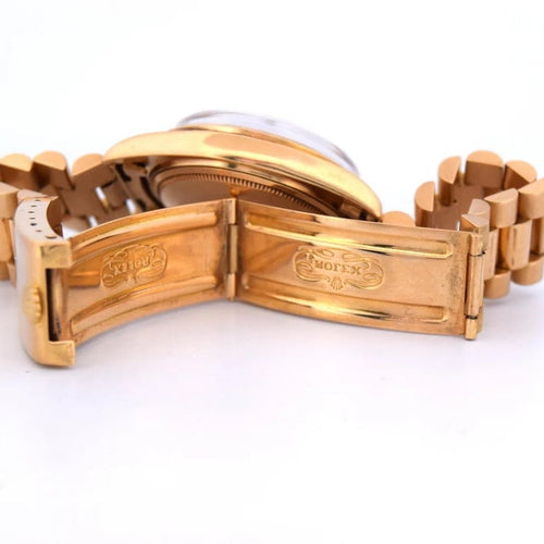 Montre Rolex - Montre Oyster Perpetual Day-Date réf. 1802 en or jaune 18 ct 58 Facettes OG4